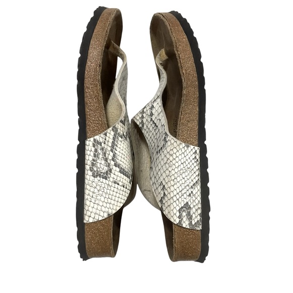 Birki’s By Birkenstock Snake Skin Sandals Size W11 M9 Summer Flats Comfortable - Picture 10 of 13